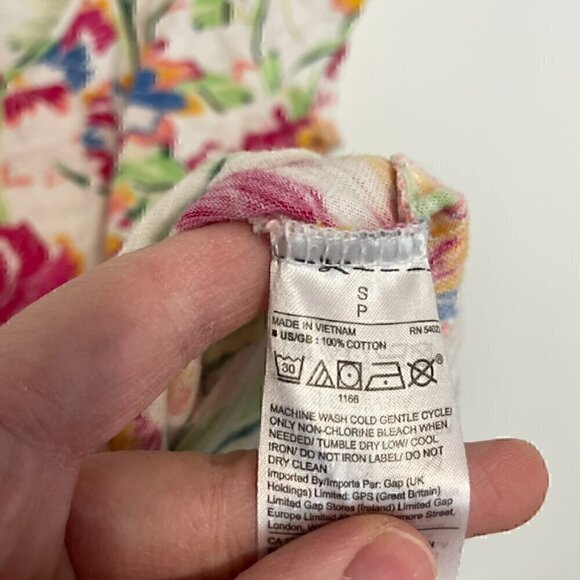 GAP Easy Tee White Pink Multi Floral Scoop Neck Short Sleeve 100% Cotton T-Shirt - Picture 7 of 11